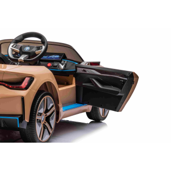 Autko BMW i4 na akumulator dla dzieci Złoty + Wolny Start + EVA + Ekoskóra + Audio LED + Pilot